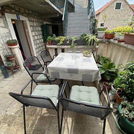 Apartman Rose Apartment Макарска Екстериор снимка
