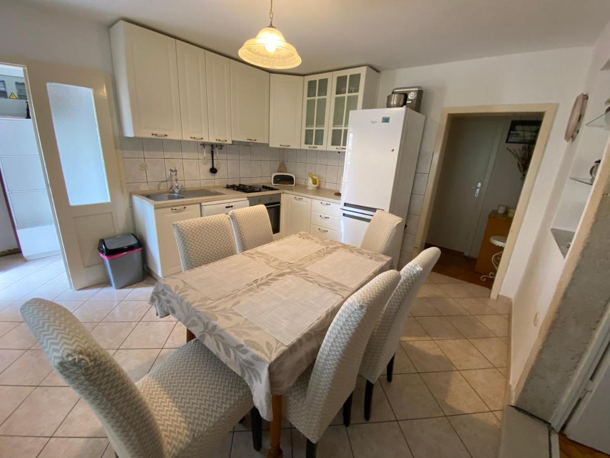 Apartman Rose Apartment Макарска Екстериор снимка