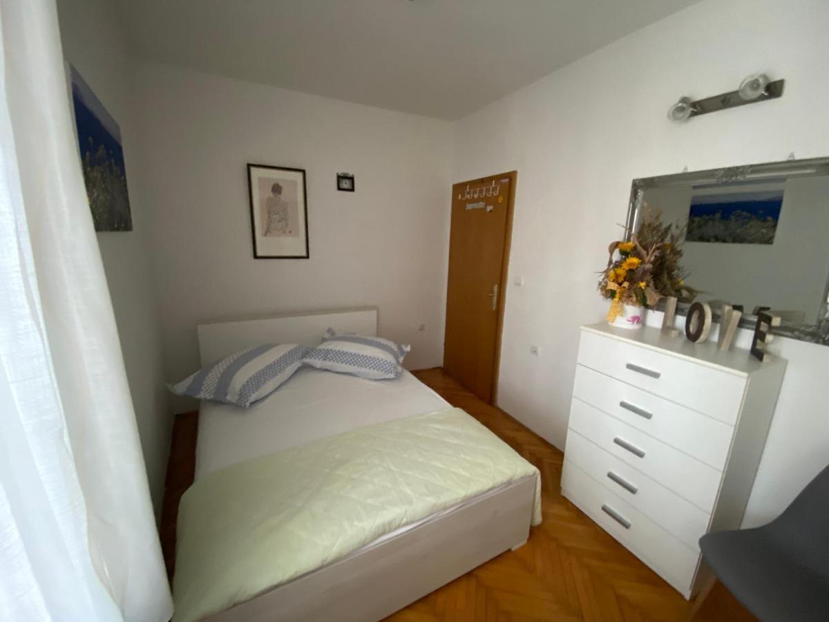 Apartman Rose Apartment Макарска Екстериор снимка