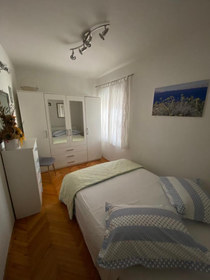 Apartman Rose Apartment Макарска Екстериор снимка